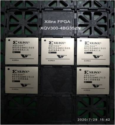 XQV330-4BG352N.jpg
